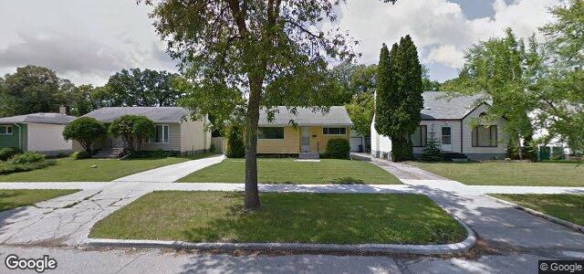 Larawan ng 274 Strathmillan Road sa Winnipeg, Manitoba