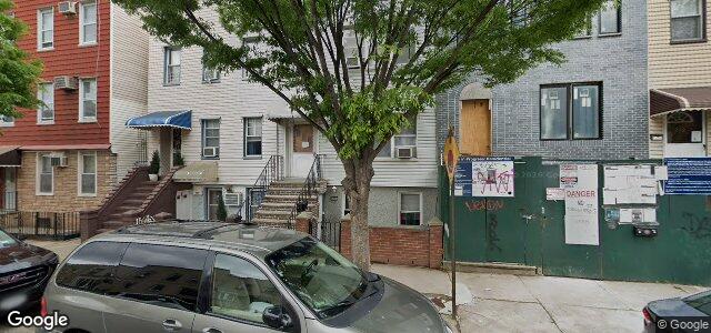 Larawan ng 275 Ainslie Street sa Winnipeg, Manitoba