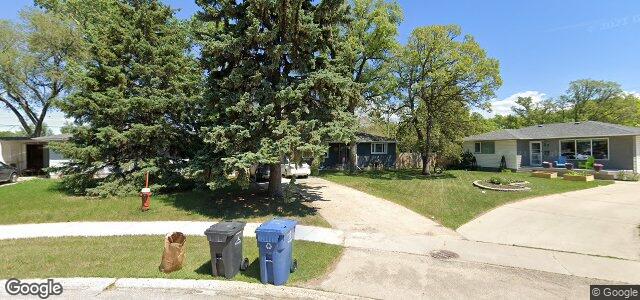 Larawan ng 29 Golden Gate Bay sa Winnipeg, Manitoba