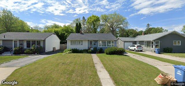 Larawan ng 30 Beaverbend Crescent sa Winnipeg, Manitoba