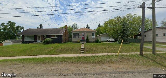 Larawan ng 329 Rita Street sa Winnipeg, Manitoba
