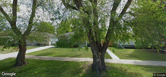 Larawan ng 331 Rita Street sa Winnipeg, Manitoba