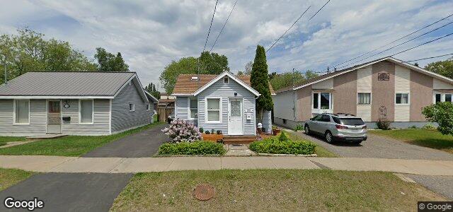 Larawan ng 332 Rita Street sa Winnipeg, Manitoba