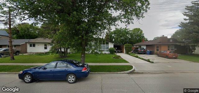 Larawan ng 374 Whytewold Road sa Winnipeg, Manitoba