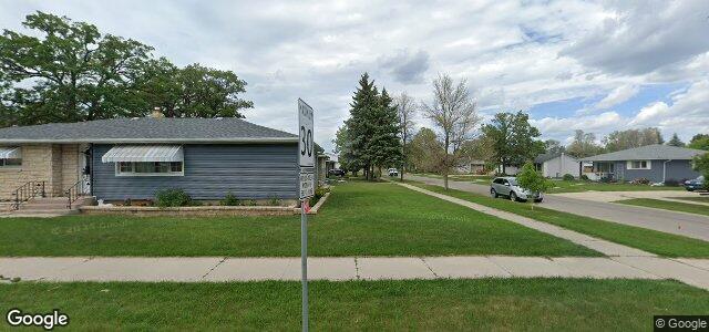 Larawan ng 394 Rita Street sa Winnipeg, Manitoba