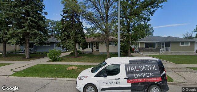 Larawan ng 408 Rita Street sa Winnipeg, Manitoba