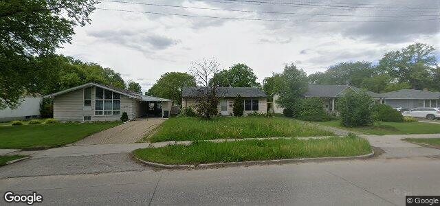 Larawan ng 408 Whytewold Road sa Winnipeg, Manitoba
