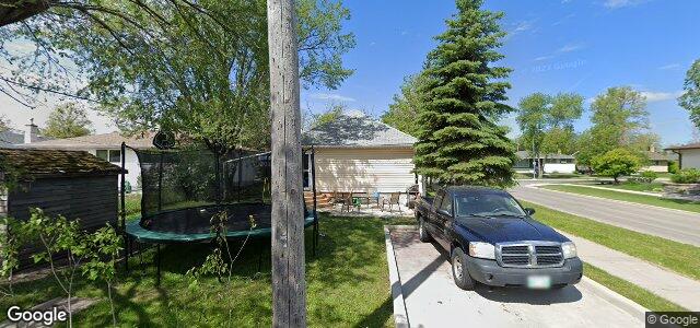 Larawan ng 411 Ainslie Street sa Winnipeg, Manitoba