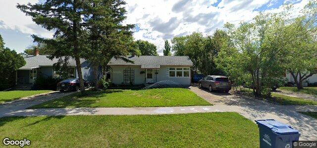 Larawan ng 413 Strathmillan Road sa Winnipeg, Manitoba