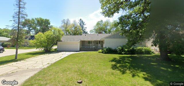 Larawan ng 42 Vavasour Avenue sa Winnipeg, Manitoba
