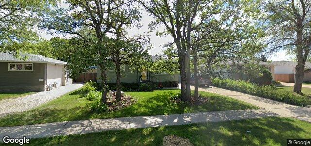 Photo of 425 Rita Street in Winnipeg, Manitoba