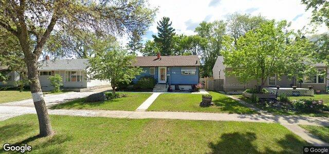 Larawan ng 435 Strathmillan Road sa Winnipeg, Manitoba