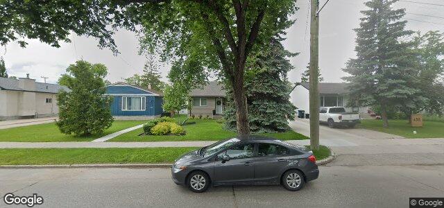 Larawan ng 448 Whytewold Road sa Winnipeg, Manitoba