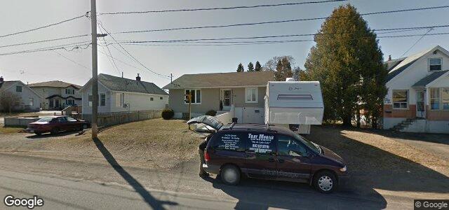 Larawan ng 451 Rita Street sa Winnipeg, Manitoba