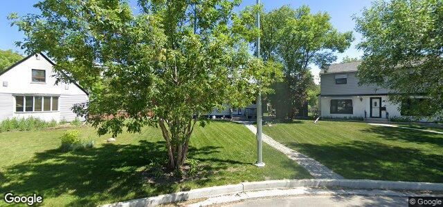 Larawan ng 51 Rowand Avenue sa Winnipeg, Manitoba