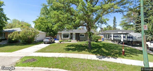 Larawan ng 52 Golden Gate Bay sa Winnipeg, Manitoba