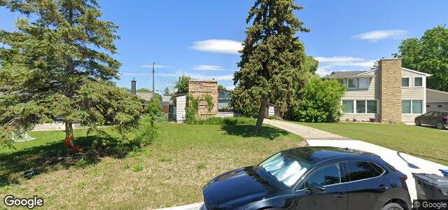 Larawan ng 55 Fidler Avenue sa Winnipeg, Manitoba