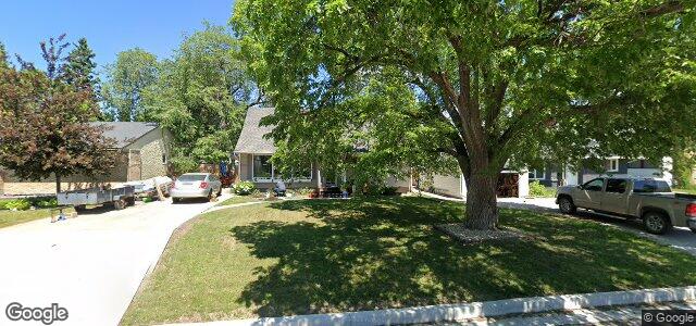 Larawan ng 63 Fidler Avenue sa Winnipeg, Manitoba