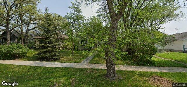 Larawan ng 104 Renfrew Street sa Winnipeg, Manitoba