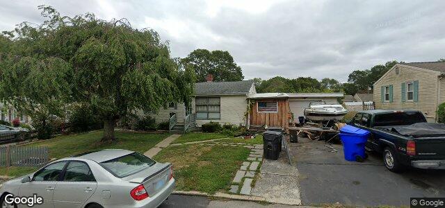 Larawan ng 142 Lockwood Street sa Winnipeg, Manitoba