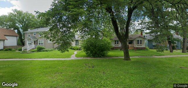 Larawan ng 1446 Wellington Crescent S sa Winnipeg, Manitoba