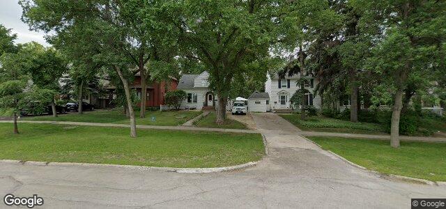 Larawan ng 1468 Wellington Crescent sa Winnipeg, Manitoba