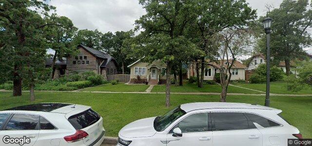 Larawan ng 1489 Wellington Crescent S sa Winnipeg, Manitoba