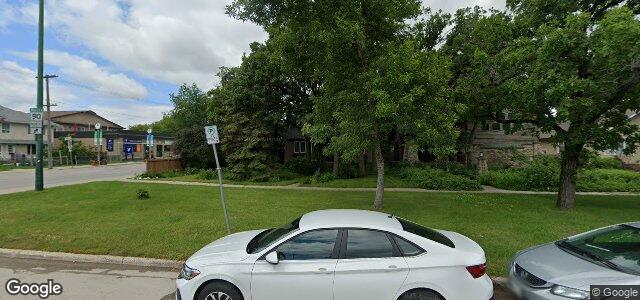 Larawan ng 1499 Wellington Crescent S sa Winnipeg, Manitoba