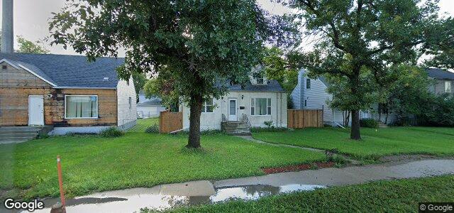 Larawan ng 154 Kenaston Boulevard sa Winnipeg, Manitoba