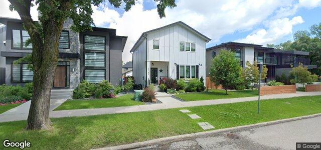 Larawan ng 1749 Grosvenor Avenue sa Winnipeg, Manitoba