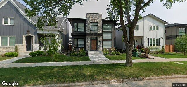 Larawan ng 1753 Grosvenor Avenue sa Winnipeg, Manitoba