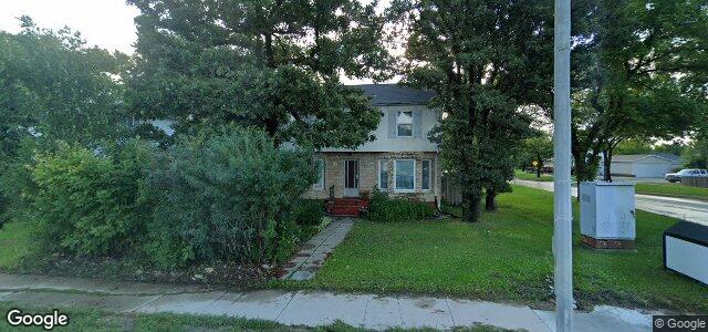 Larawan ng 188 Kenaston Boulevard sa Winnipeg, Manitoba