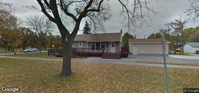 Larawan ng 22 Tuxedo Avenue sa Winnipeg, Manitoba