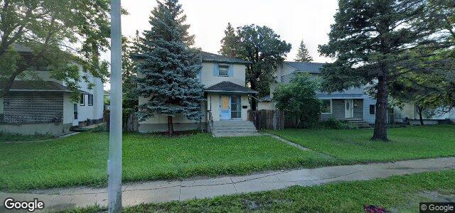 Larawan ng 224 Kenaston Boulevard sa Winnipeg, Manitoba