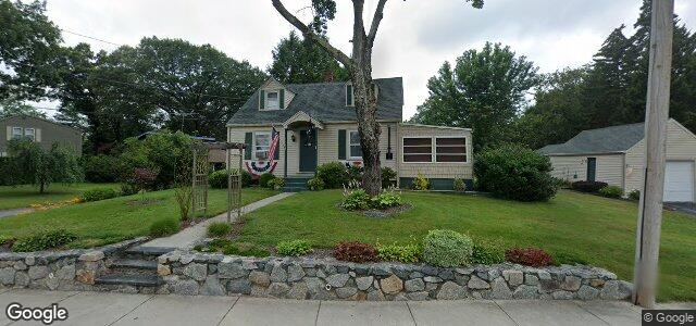 Larawan ng 242 Centennial Street sa Winnipeg, Manitoba