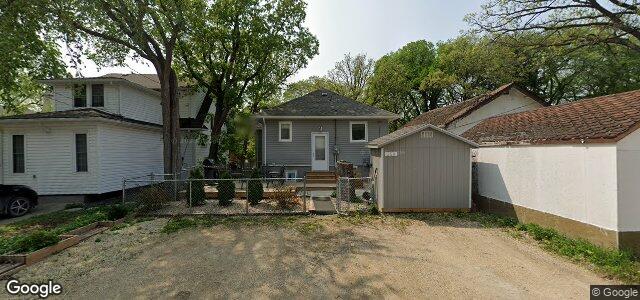 Larawan ng 250 Beaverbrook Street sa Winnipeg, Manitoba