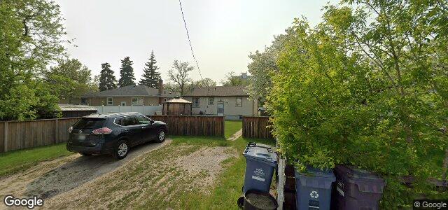 Larawan ng 270 Kenaston Boulevard sa Winnipeg, Manitoba