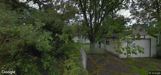 Larawan ng 302 Kenaston Boulevard sa Winnipeg, Manitoba