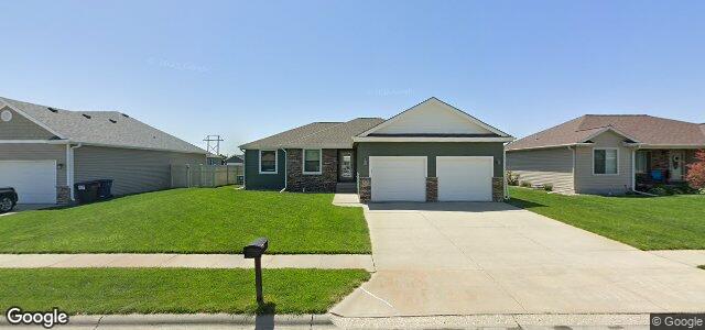 Larawan ng 325 Centennial Street sa Winnipeg, Manitoba