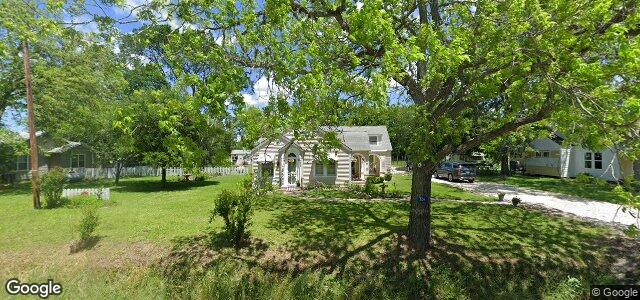 Larawan ng 326 Centennial Street sa Winnipeg, Manitoba