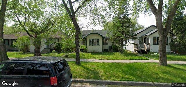 Larawan ng 393 Beaverbrook Street sa Winnipeg, Manitoba