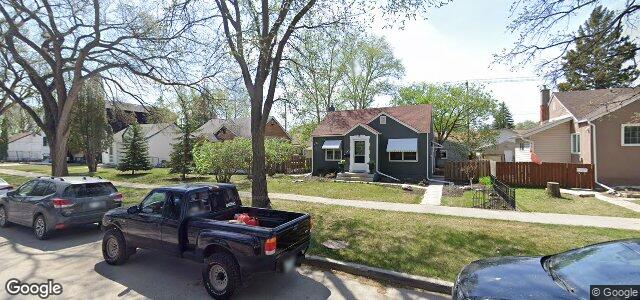 Larawan ng 469 Centennial Street sa Winnipeg, Manitoba