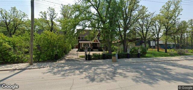 Larawan ng 646 Academy Road sa Winnipeg, Manitoba