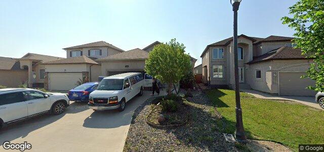 Larawan ng 104 Colbourne Drive sa Winnipeg, Manitoba