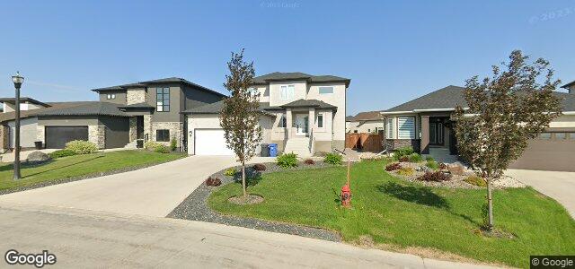 Larawan ng 11 Northern Lights Drive sa Winnipeg, Manitoba