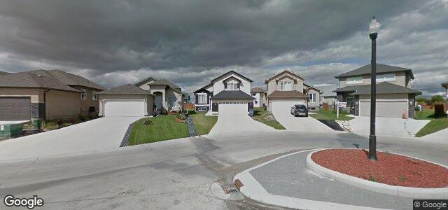 Larawan ng 11 Switch Grass Cove sa Winnipeg, Manitoba