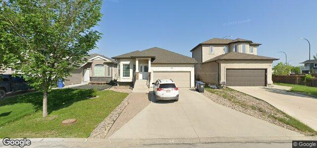 Larawan ng 111 Colbourne Drive sa Winnipeg, Manitoba
