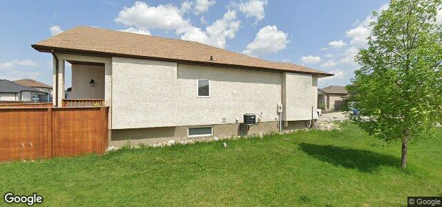 Larawan ng 111 Prairie Sky Drive sa Winnipeg, Manitoba