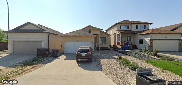 Larawan ng 112 Colbourne Drive sa Winnipeg, Manitoba