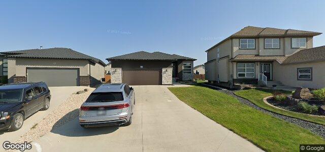 Larawan ng 13 Fairbairn Bay sa Winnipeg, Manitoba